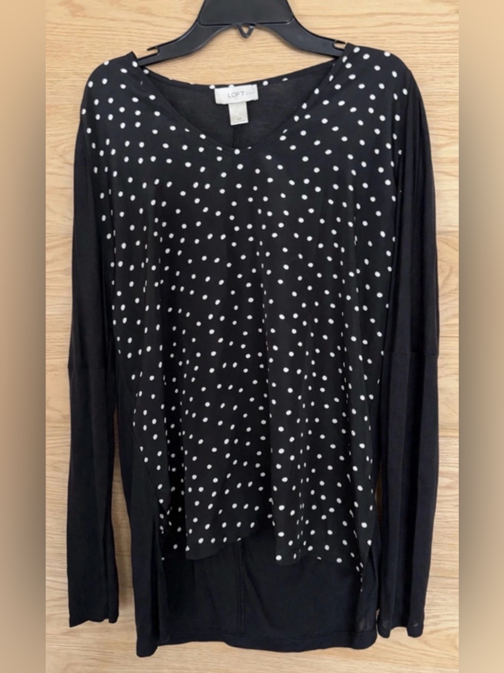 LOFT Black and White Polka Dot Long-Sleeve V-Neck Top